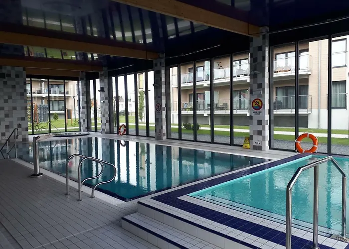 Nad Morzem & 5 Morz Basen Kryty Sianozety